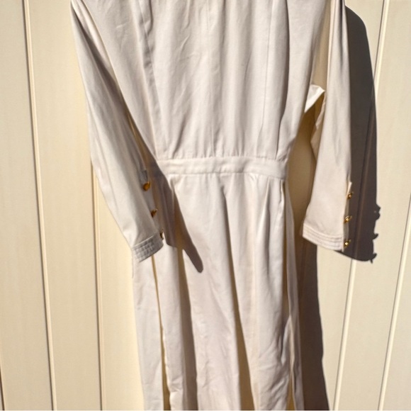 Rare Vintage CHANEL Boutique Ivory Shirt Dress with Gold Medallion Buttons - Picture 11 of 13